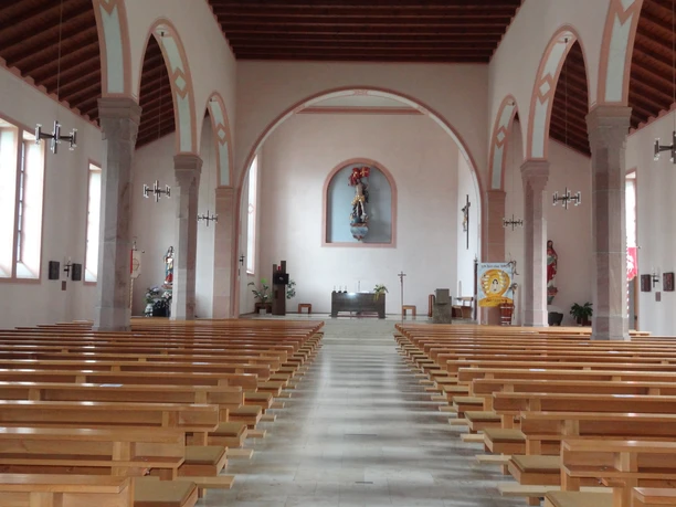 Blick in die Herz Jesu Kirche copyright Tourist Info Seebach