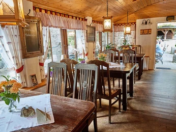 Urige Baudenstube Neumannmühle Berghütte und Wirtshaus