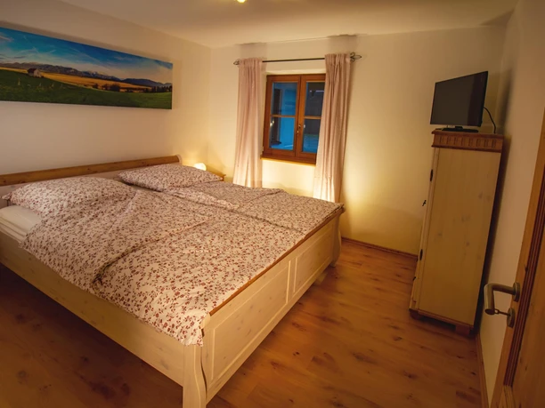 Schlafzimmer mit TV