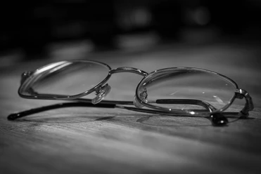 glasses-933271_1920.jpg
