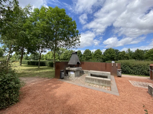 Grillplatz am Elbuferpark