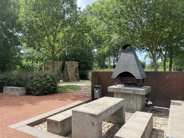 Grillplatz am Elbuferpark