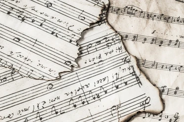music-notes-gc9aa4e264_1920.jpg