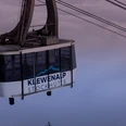 klewenalp-luftseilbahn-weiss-nahaufnahme-winter-morgenstimmung-nebelmeer.jpg