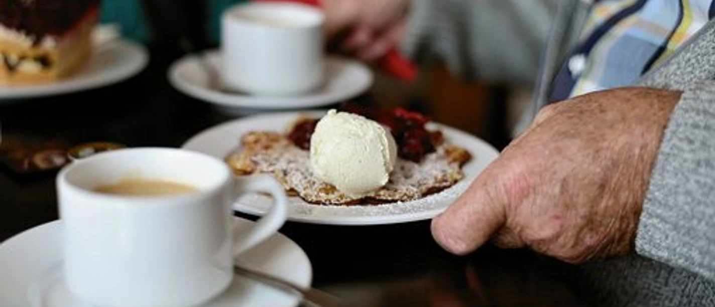 seniorennachmittag pixabay