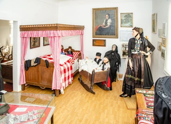Trachtenzimmer.jpg