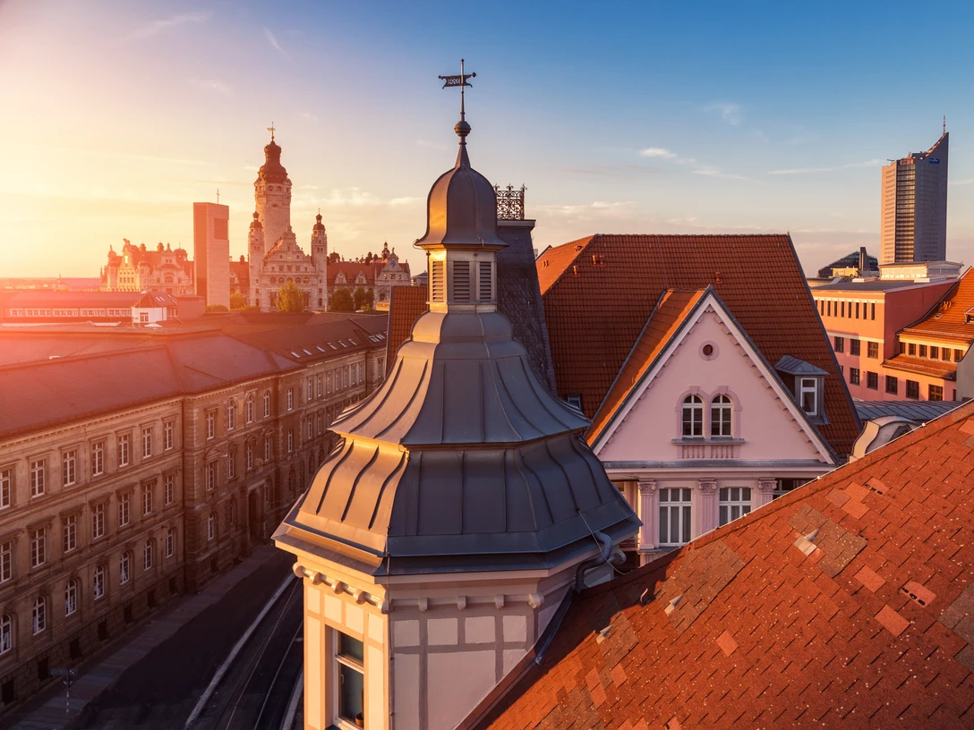 Ihre Tagung & Konferenz in Leipzig: Über den Dächern der Innenstadt Tagung & Konferenz Leipzig Convention: Über den Dächern der InnenstadtMeeting & conference Leipzig convention: Above the rooftops of the city centreMeeting & Conference Leipzig Convention: Nad střechami centra městaSpotkania i konferencje Leipzig Convention: ponad dachami centrum miastaMeeting & Conference Leipzig Convention: boven de daken van het stadscentrumMeeting & Conference Leipzig Convention: sopra i tetti del centro città