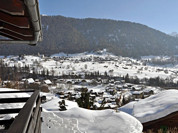Fiesch_Chalet_Maxima_Winter_Aussicht_Amina_Aletsch