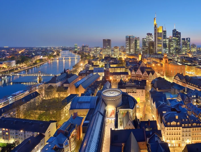 Museumsufer Neue Altstadt Abendstimmung