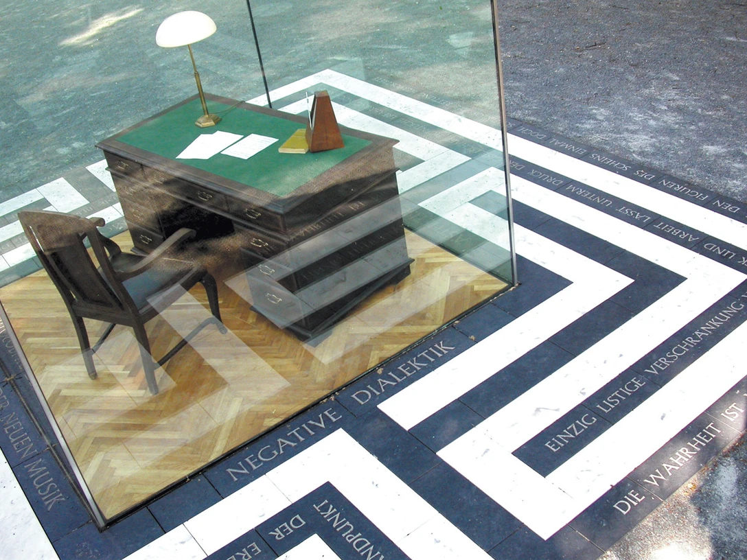 Adorno Denkmal Campus Westend