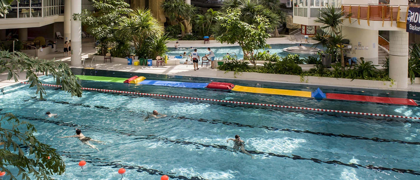 Erlebnisbad Titus Thermen