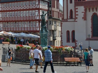 Gerechtigkeitsbrunnen Justitia