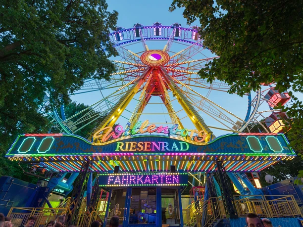 Wäldchestag Frankfurt Riesenrad DSC 3886 visitfrankfurt Holger Ullmann