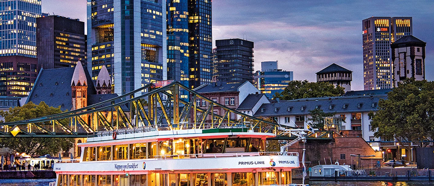 Primus-Linie Schifffahrt Wappen von Frankfurt Skyline