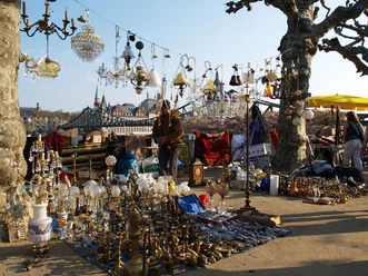 Flohmarkt HFM Managementgesellschaft