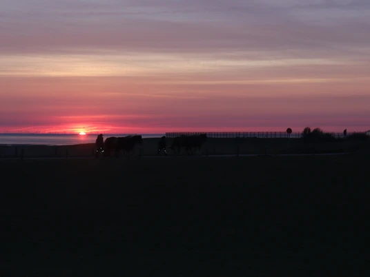 Sonnenuntergang auf Juist.JPG Sonnenuntergang auf Juist