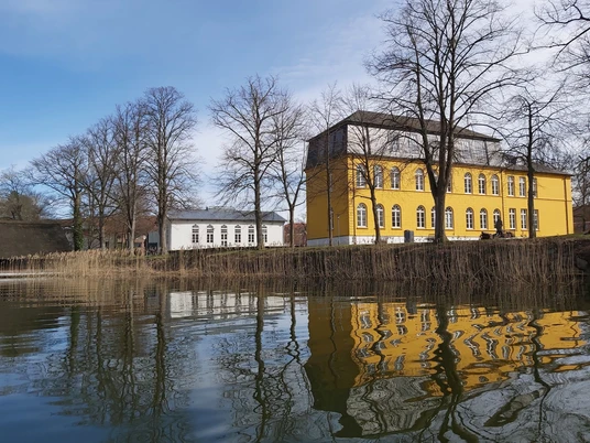 20210410_mit Stadtbücherei.jpg