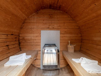 beatenberg-hotel-zeit-traum-glanz-glamour-sauna.jpg