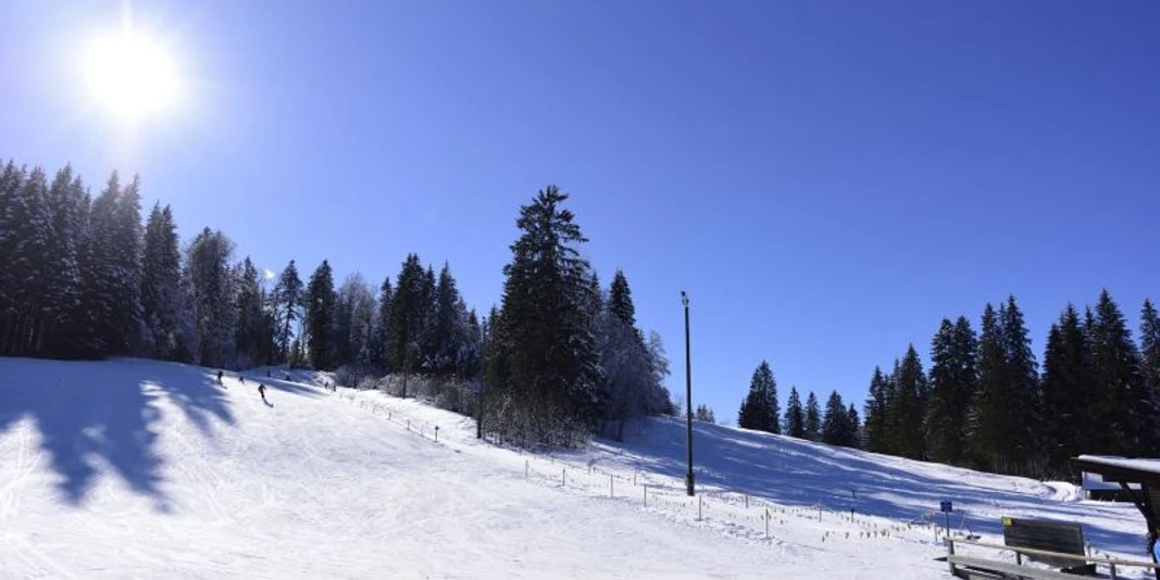 Maschkera Gaudi Skirennen am Barmseelift