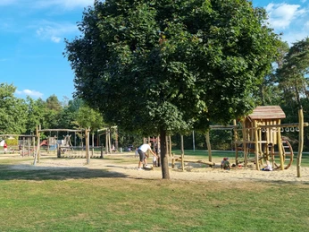 Spielplatz im Sportpark am Ölbach
