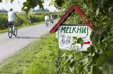 Melkhus (1).jpg