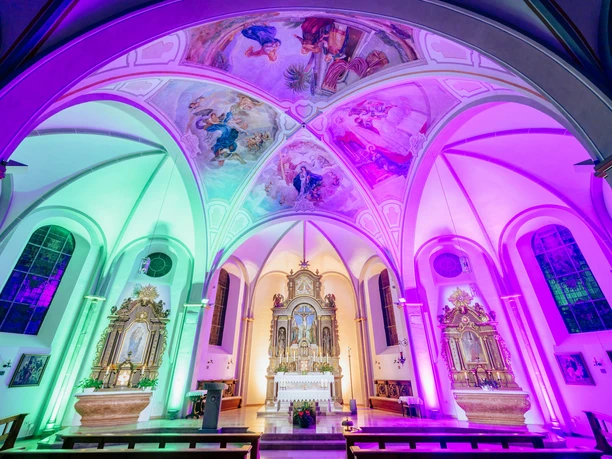 Lichterkirche St. Philippus Neri | Salzkotten-Holsen