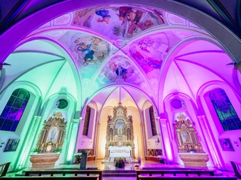 Lichterkirche St. Philippus Neri | Salzkotten-Holsen Lichterkirche St. Philippus Neri | Salzkotten-Holsen