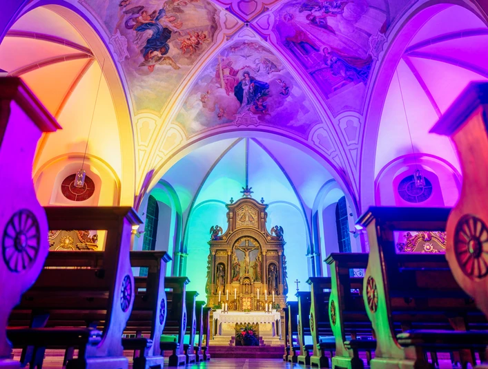 Lichterkirche St. Philippus Neri | Salzkotten-Husen Lichterkirche St. Philippus Neri | Salzkotten-Husen