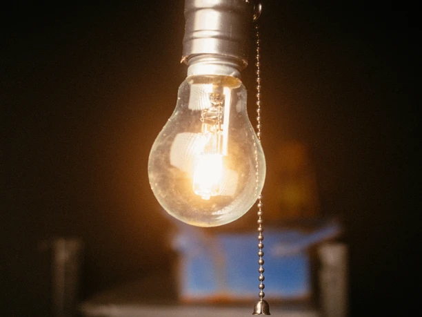 Wem geht ein Licht auf im Kliemannsland Escaperoom? Wem geht ein Licht auf im Kliemannsland Escaperoom?