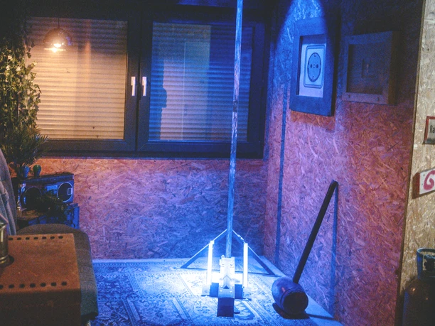 Auch Kraft wird im Kliemannsland Escaperoom benötigt Auch Kraft wird im Kliemannsland Escaperoom benötigt