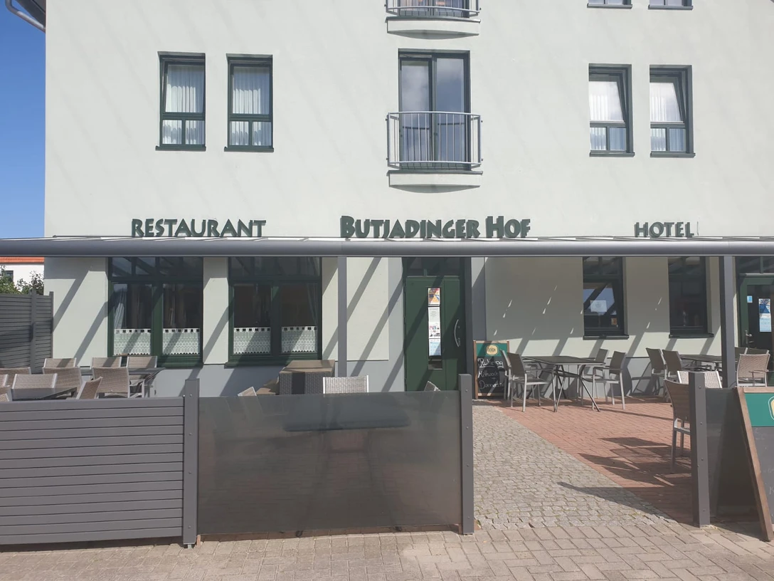 Butjadinger Hof.jpg Foto von Khrystyna