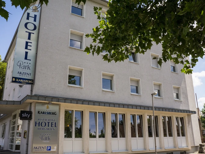 Park-Hotel Saarlouis mit Restaurant Bistro Salü