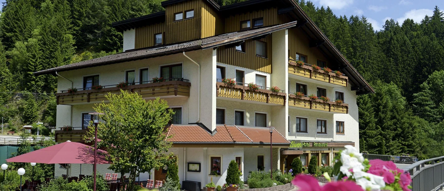 Hotel Löwen, Familie Sackmann, Aussenansicht