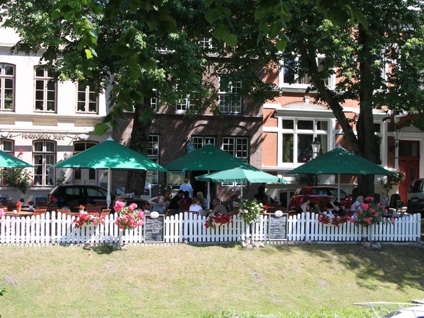 Friedrichstädter Rosenträume 2010 309.jpg