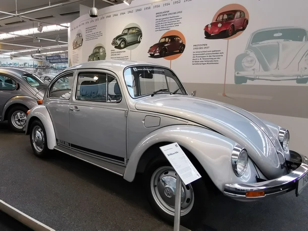 automuseum-volkswagen-20-mio-kaefer_beate-zeihres.JPG Der 20 Millionste Käfer - AutoMuseum Volkswagen Wolfsburg
