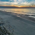 Luftaufnahme-Sonnenuntergang-Juist.jpg Strand Juist Sonnenuntergang