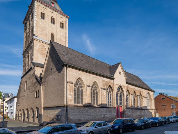 Saint Ursula St. Ursula is an important Gothic church in Cologne with an impressive bell tower.