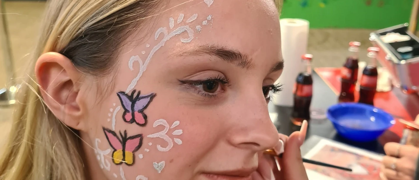 Kinderschminken.jpg