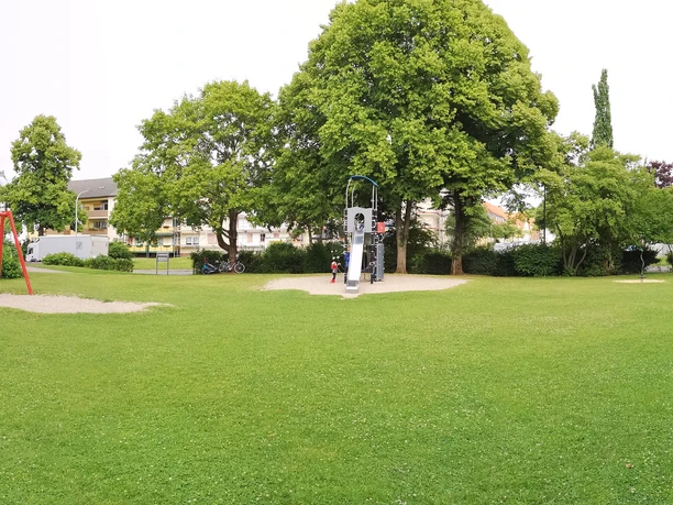 Spielplatz Karpatenstraße