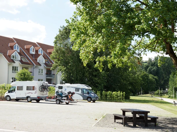 Wohnmobilpark am Fuldaufer.jpg