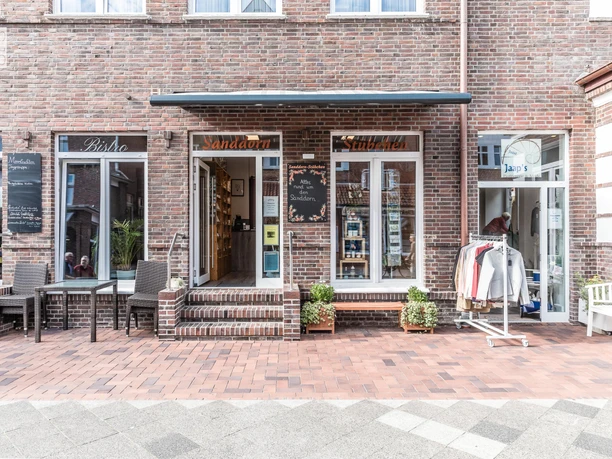 Sanddorn-Stuebchen-Juist.jpg Sanddorn-Stuebchen-Juist