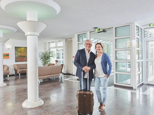 Park-Klinik Lobby.jpg