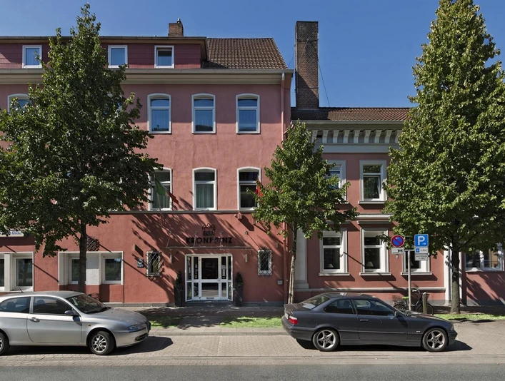 Hotel Kronprinz - Außen