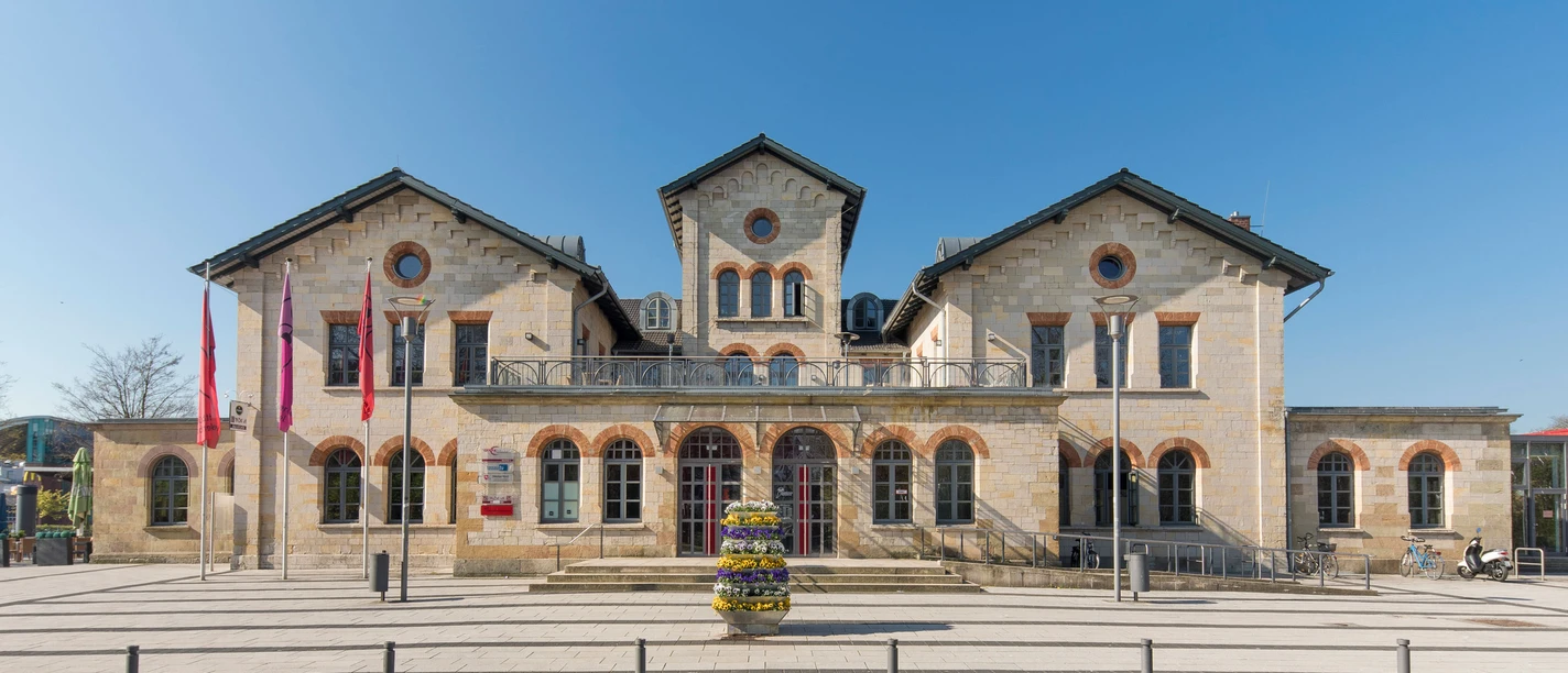 Bahnhofsgebäude