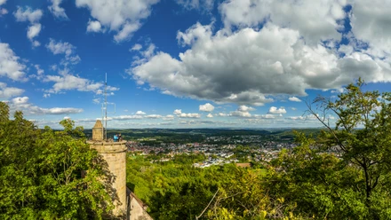 Bad Driburg-Kaiser-Karls-Turm-Teutoburger-Wald-Tourismus-D-Ketz-073-CC-BY-SA.jpg Blick auf Bad Driburg Kaiser Karls Turm