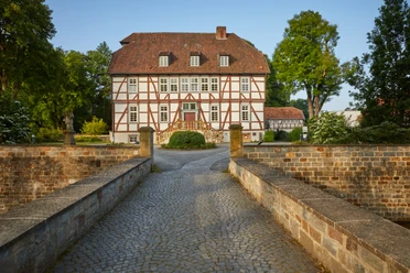 Borchen-Mallinckrodthof-Teutoburger-Wald-Tourismus-T-Evers-123-CC-BY-SA.jpg Borchen Mallinckrodthof