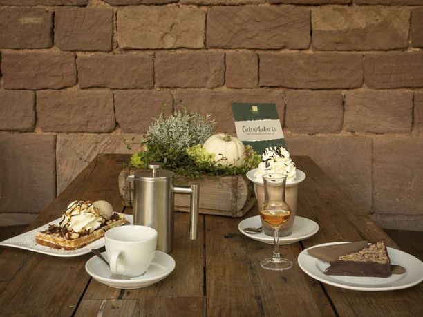 Gedeckter Tisch im Landcafé Reismühle