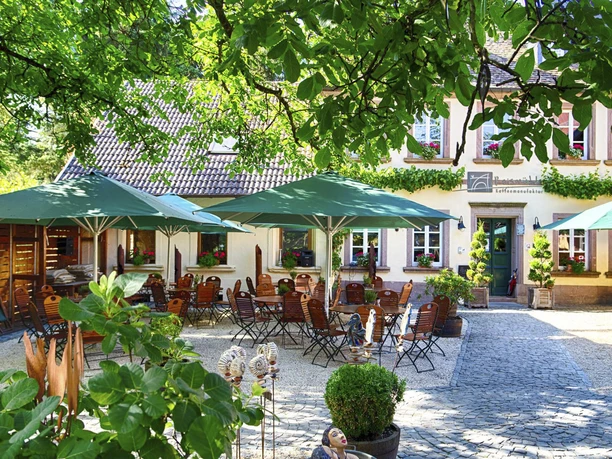 Terrasse der Kaffeemanufaktur Reismühle