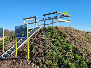 Theikenmeer-Runde, Werlte - Hümmling-Pfade, Beobachtungshügel Moorwiesen ©Naturpark Hümmling.jpg