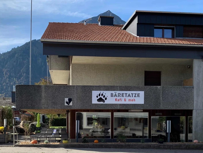 cafe-baerentazte-kafi-und-mehr-aussen-geaeude.jpg